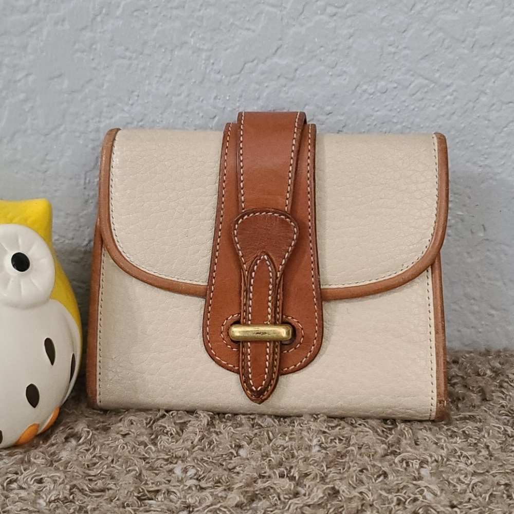 Vintage Dooney & Bourke Wallet